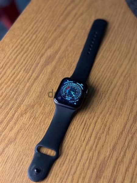 apple watch series 6 44mm - space grey with cable 1