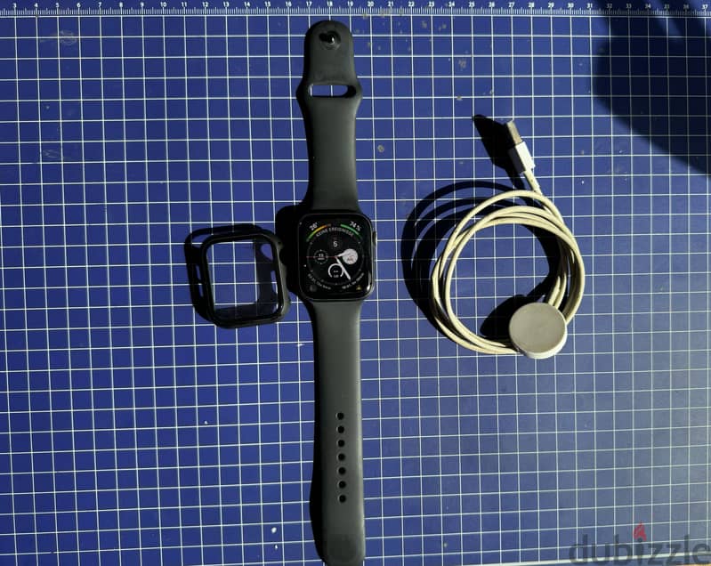 Apple Watch Series 4 44mm 0