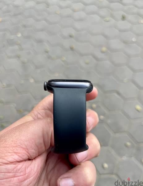 Apple Watch Series 6 (44mm) Space Gray excellent condition 3
