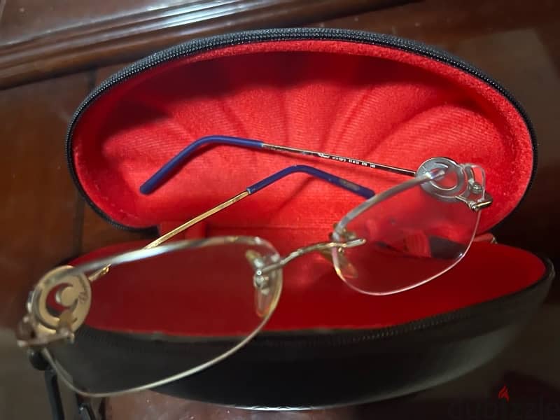 بسعر لقطه نظارة أوريجينال فريملس طبى من بيت المجوهرات العالمي Chopard 1