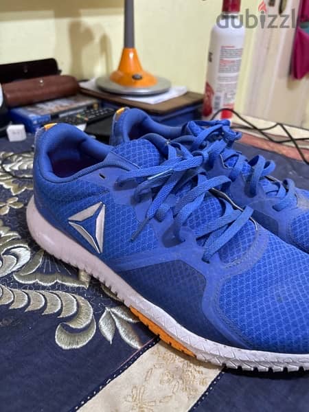 Reebok Blue dart shoes for sale original 1