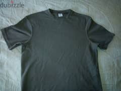 T shirt Zara original new small,تيشرت زارا اصلى جديد