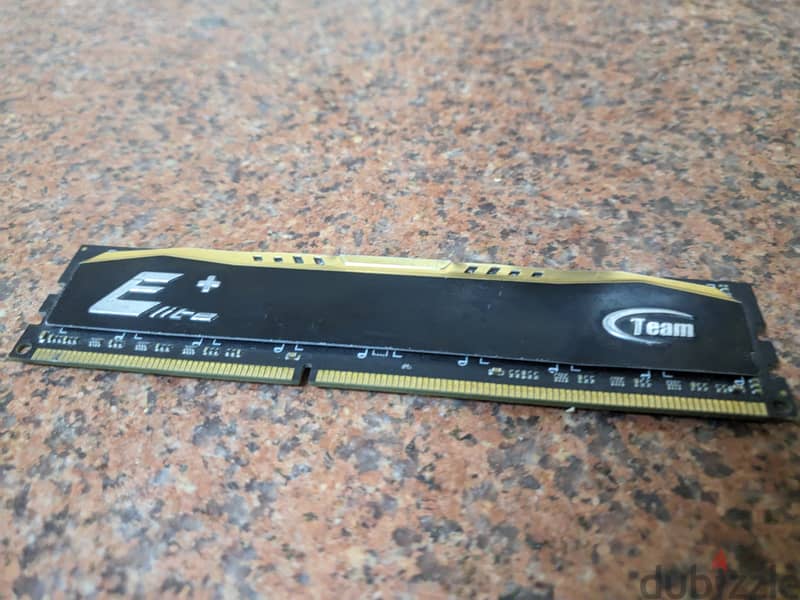 Ram 4GB Team elite DDR3 - 0