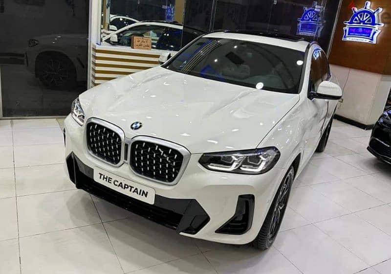 BMW X4 2023 zero 3