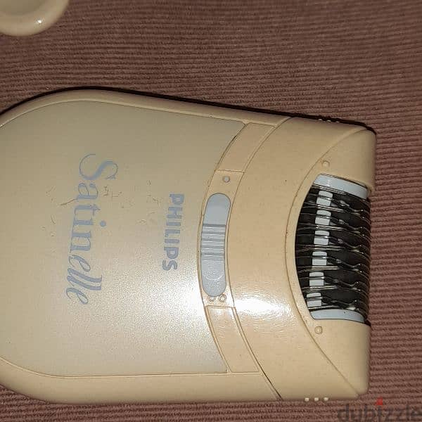 ماكينه ازالة الشعر للسيدات فيليبس Phillips Satinelle موديل HP2836 1
