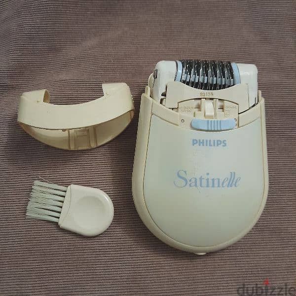 ماكينه ازالة الشعر للسيدات فيليبس Phillips Satinelle موديل HP2836 6
