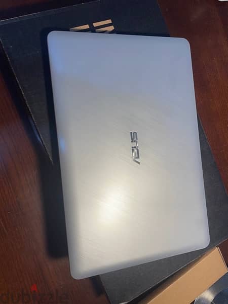 Asus x543m laptop 2