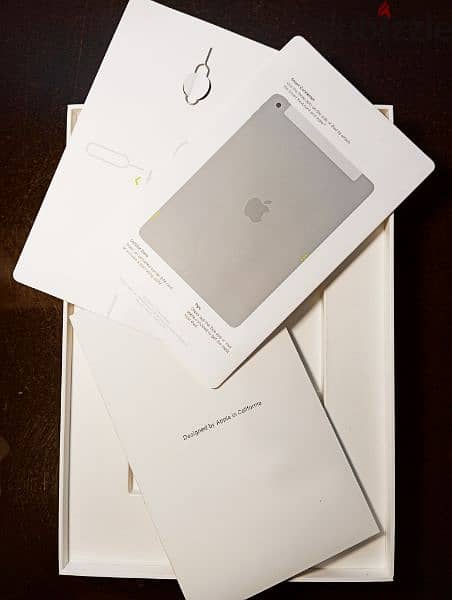 iPad 9th generation(256GB,WIFI+cell) 2