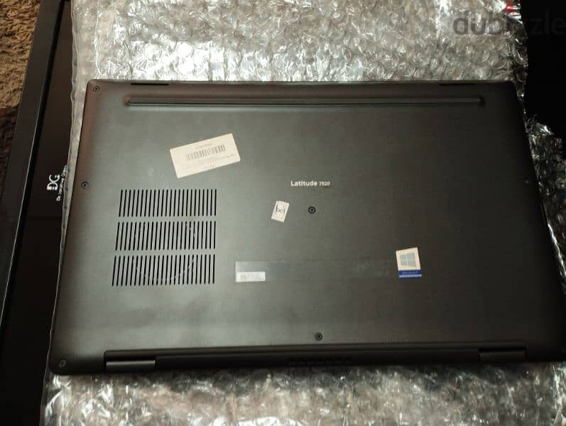 Dell Laptop Core i7 11th generation in a very good conditions 6