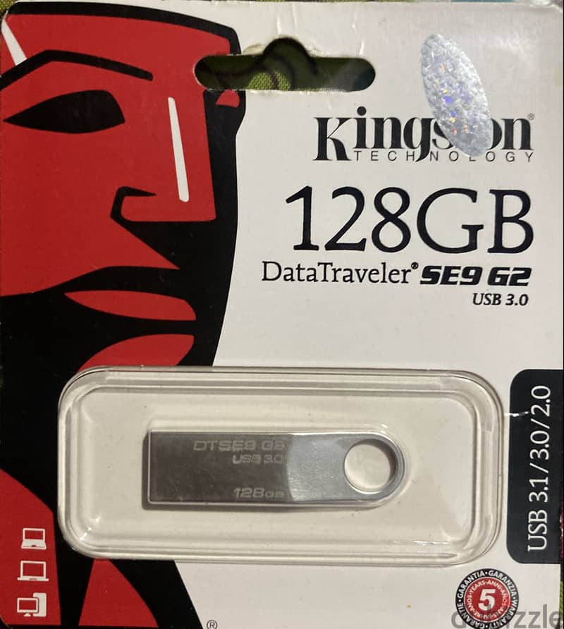 فلاشات كينجستون مساحات مختلفة بسعر الجملة Kingston flash drive 6