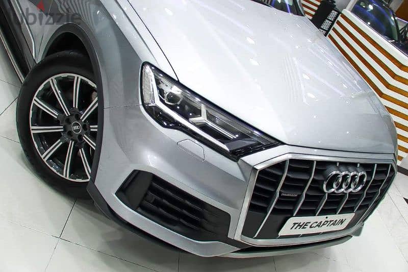 Audi Q7 S-line 2022 وكيل 1
