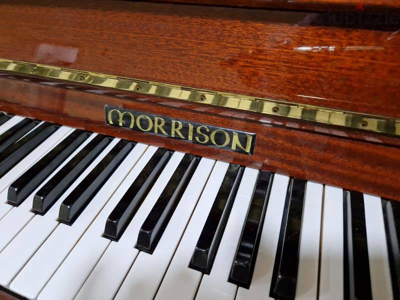بيانو جديد اعلى فئه  ماركه Morison.  للعازفين المهره 1