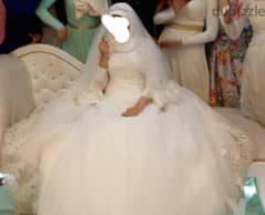 فستان زفاف تلبيس من 60الى 70 كيلو 0