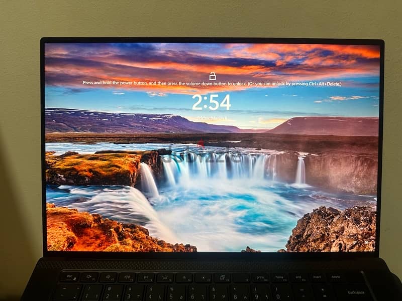 Dell XPS 15 9500 15.6 Inch UHD(4k) Touch Screen 2