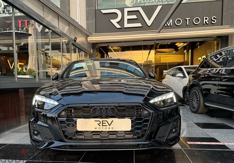 Audi A5 sline black optic package بضمان الوكيل 0