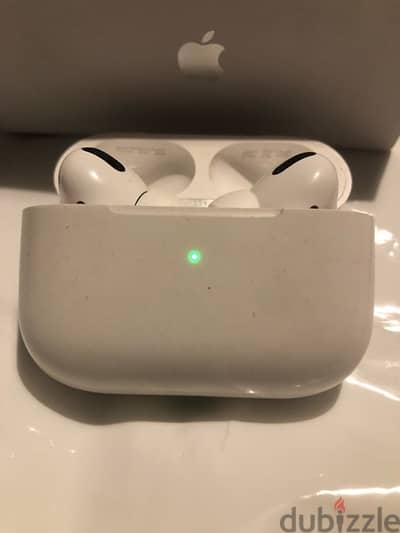 Apple Airpods Pro للبيع