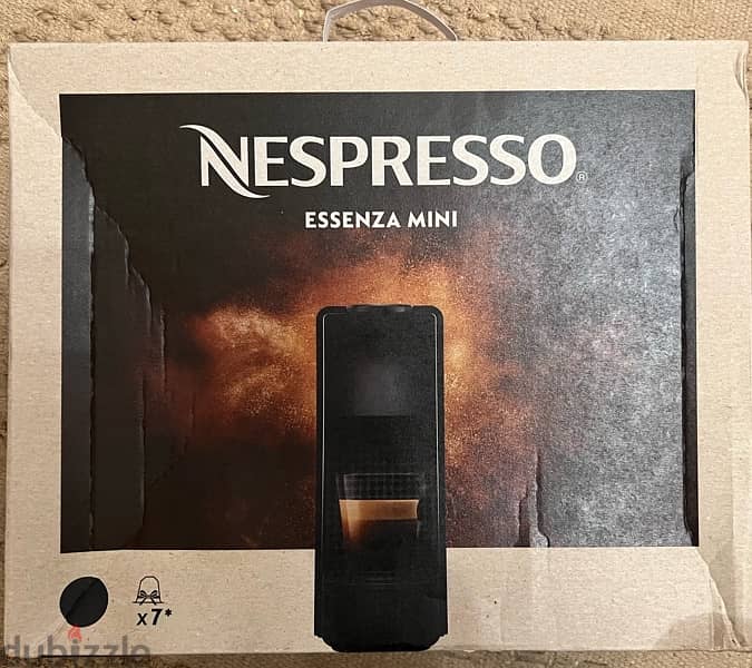 Nespresso Essenza Mini Black 1