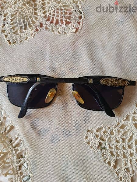 4 Original sun glasses , very good condition 6