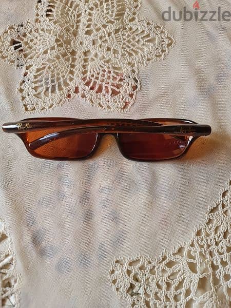 4 Original sun glasses , very good condition 10