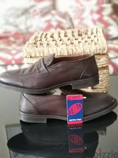 100% genuine leather imported active brand size 43