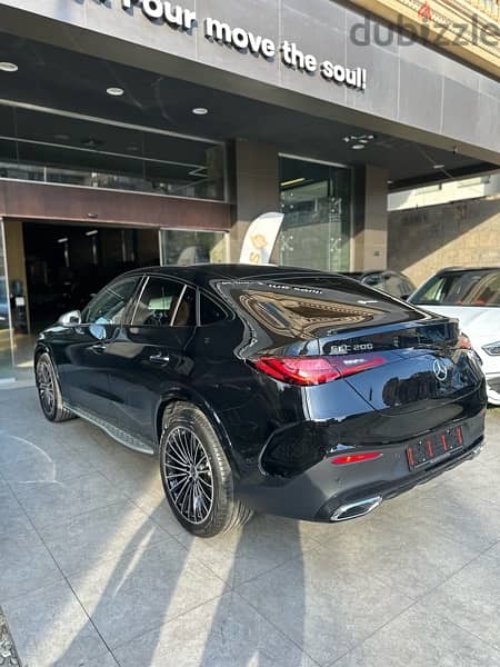 GLC200 COUPE 2024 AMG fully loaded اعلي مواصفه في مصر 18