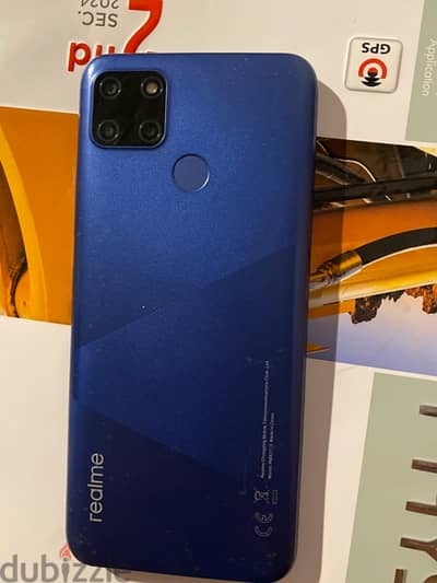 realme c12