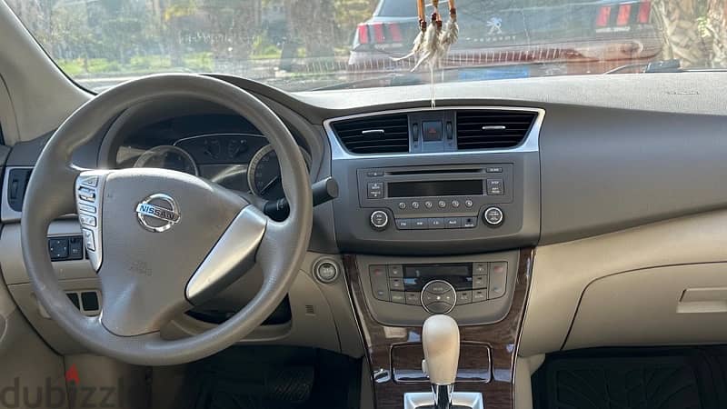 Nissan Sentra 2016 Perfect Condition with factory paint 3