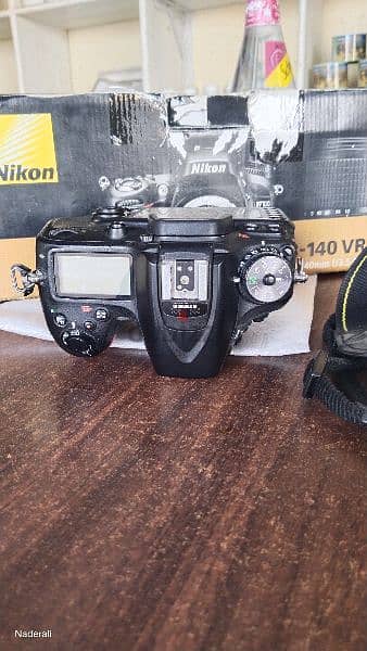 كاميرا نيكون d7100 بكل مشتملتها Nikon d7100 4