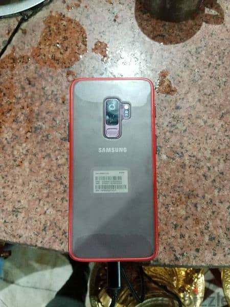 Samsung Galaxy S 9 plus 0