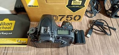 Nikon D750 shutter 14k 0
