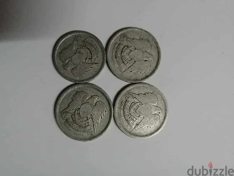 مجموعة من العملات القديمه نادرة جدا 3