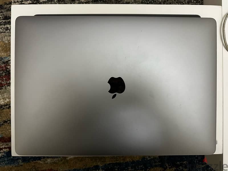 MacBook Pro 2019 - 16inch - Touch Bar - 512GB 3