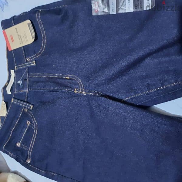 Levis jeans and truereligion jeans from USA 3