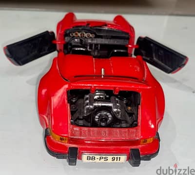 MAISTO 1989 RED PORSCHE 911