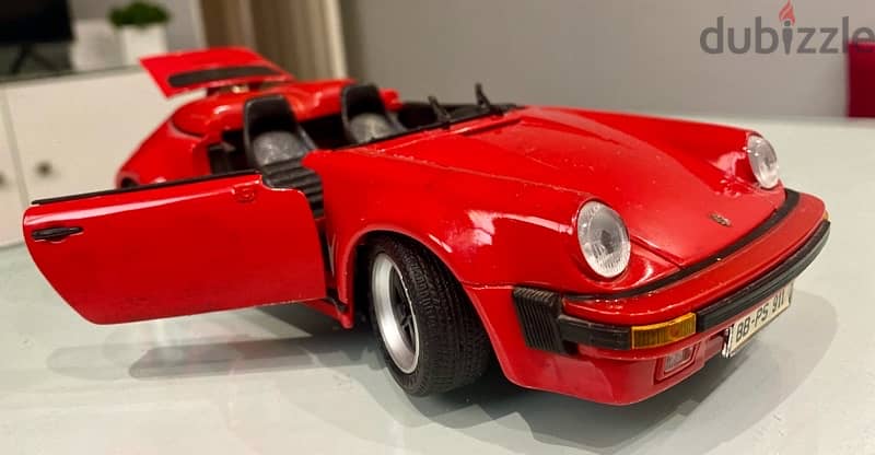 MAISTO 1989 RED PORSCHE 911 1