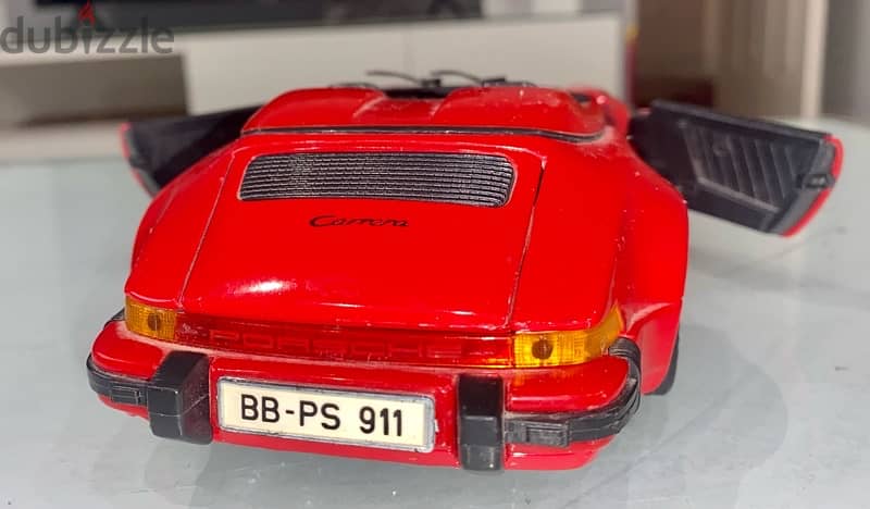 MAISTO 1989 RED PORSCHE 911 2