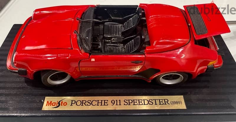 MAISTO 1989 RED PORSCHE 911 8