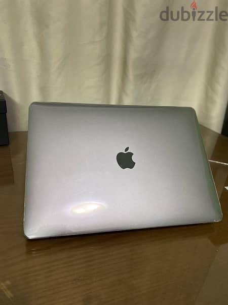 MacBook Pro M1 chip 512 GB 1