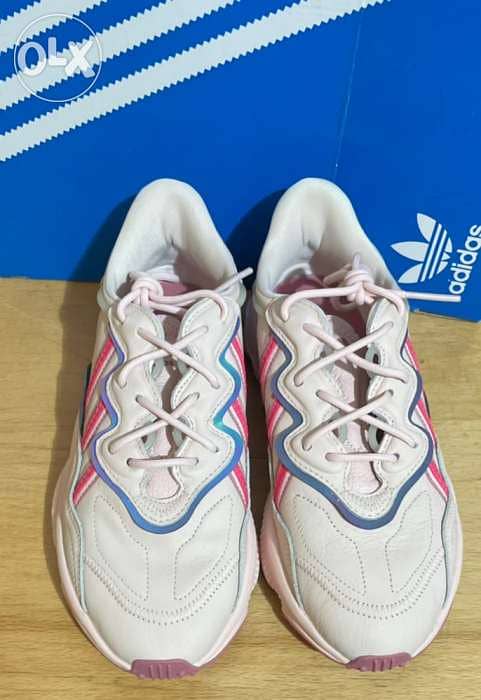 Adidas Original running pink shoes 6