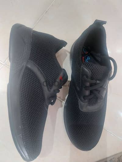 turkey shoes size 40 blackتحفة خفيف جدا رياضى فرش طبى