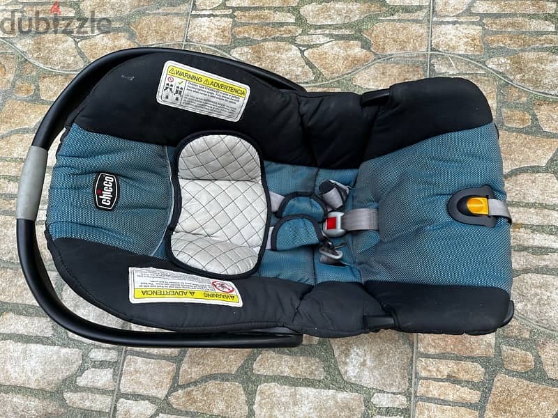 Chicco stroller and car seat 4