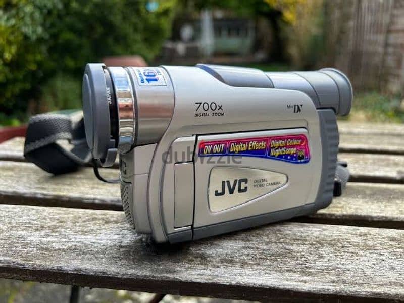 JVC digital video camera 700x  كاميرا جديدة للبيع 2