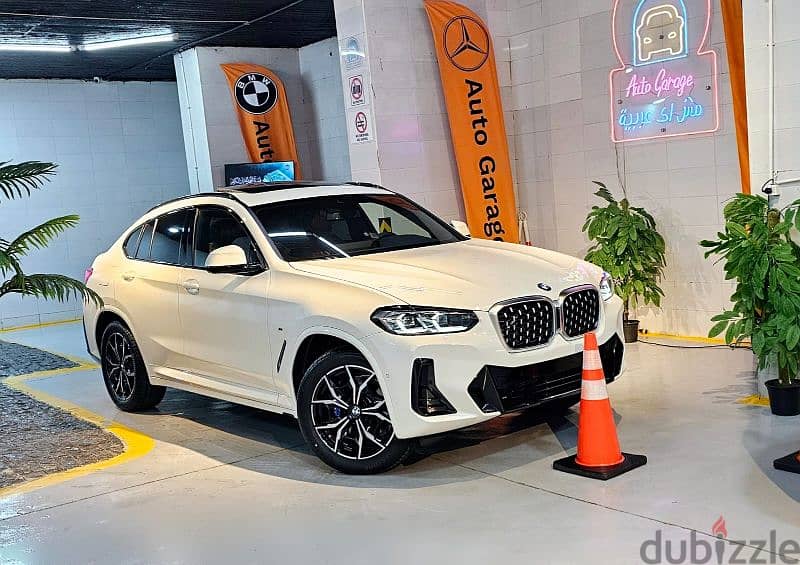افضل سعر في مصر  BMW X4 m sport 2024 زيرووو ابيض فرش جلد احمرر 0