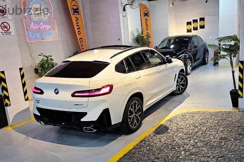 افضل سعر في مصر  BMW X4 m sport 2024 زيرووو ابيض فرش جلد احمرر 5