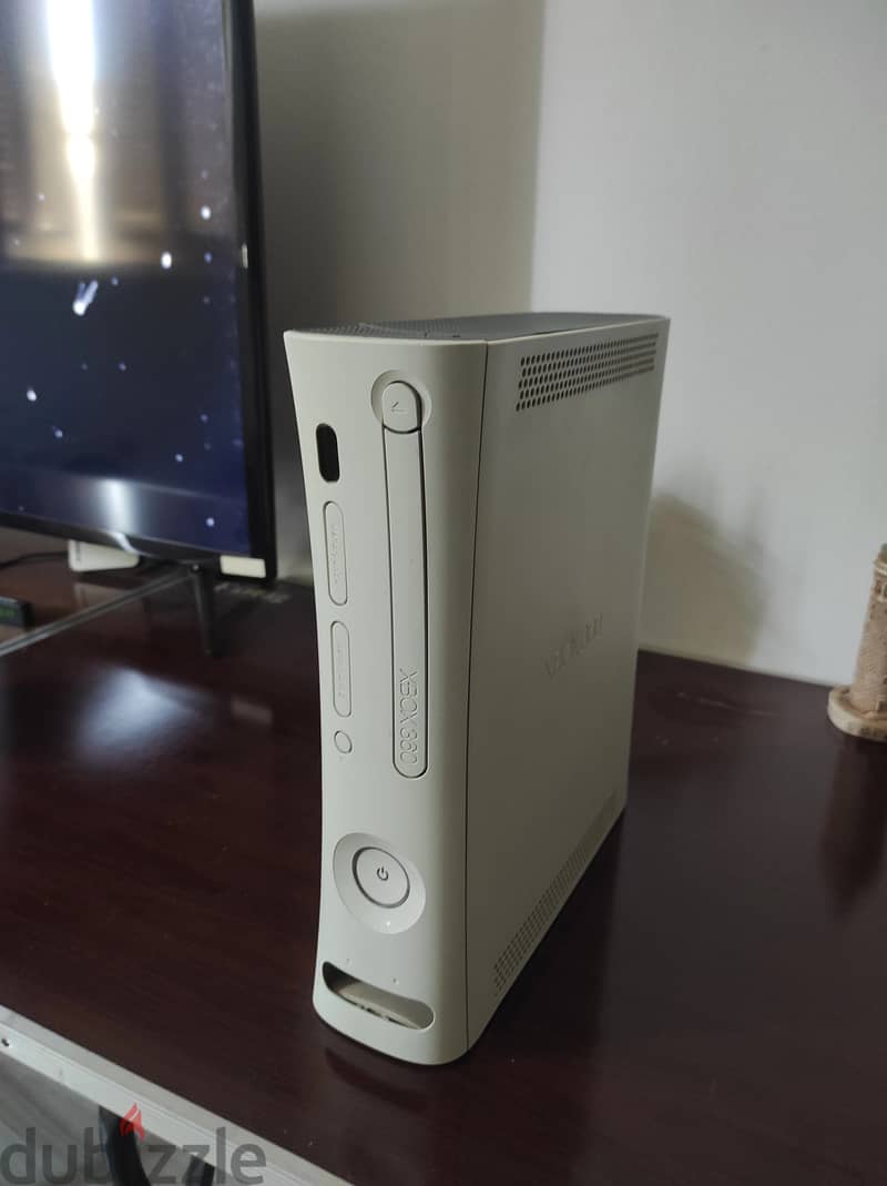 Xbox 360 White Bundle - Games Included! 3