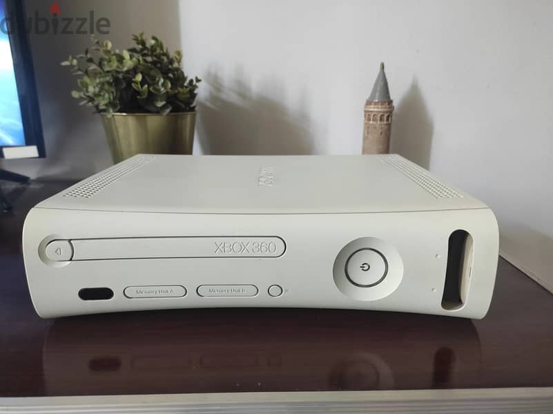 Xbox 360 White Bundle - Games Included! 2
