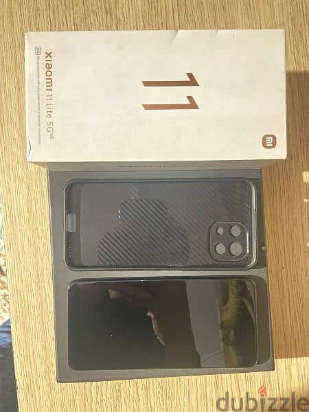 Xiaomi 11 Lite 5G NE - 256g
- 8g Ram 7