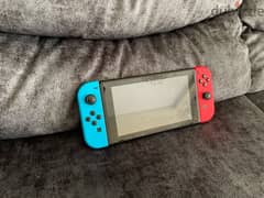 Nintendo Switch mint condition تم تخفيض السعر