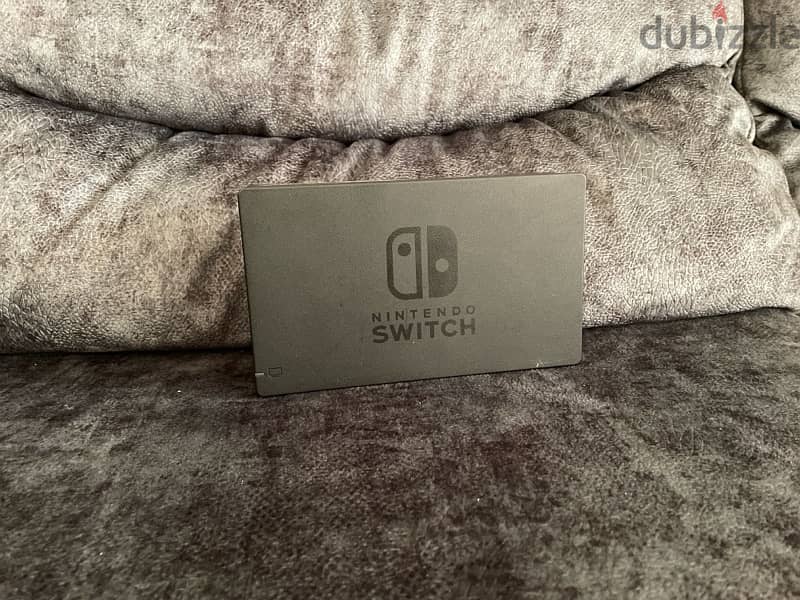 Nintendo Switch mint condition تم تخفيض السعر 1
