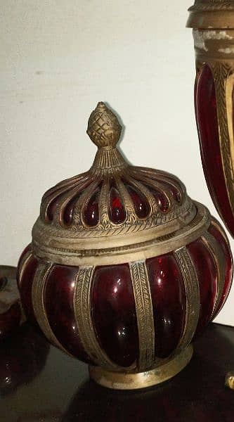 طقم كامل زجاج معشق فى نحاس احمر زمردى صناعة هندى  Ruby Red Glass Brass 1